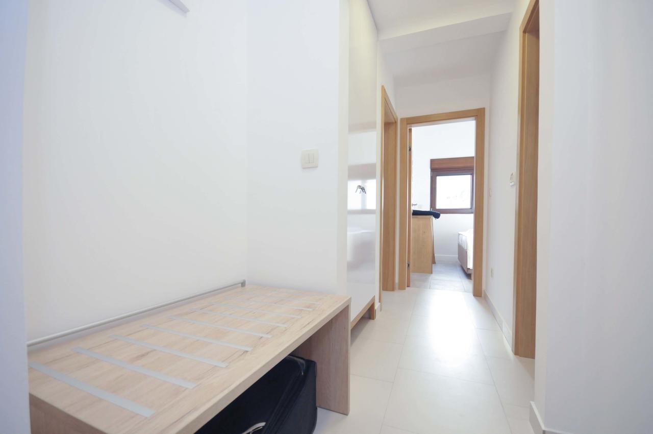 Corso Levante Luxury Suites Petrovac ภายนอก รูปภาพ