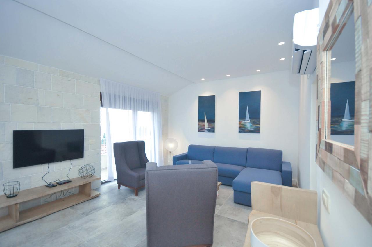 Corso Levante Luxury Suites Petrovac ภายนอก รูปภาพ