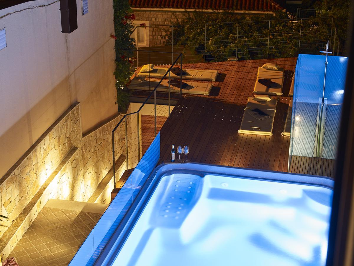 Corso Levante Luxury Suites Petrovac ภายนอก รูปภาพ